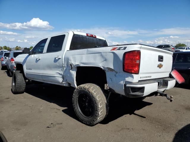 3GCUKRECXJG211108 - 2018 CHEVROLET SILVERADO K1500 LT WHITE photo 2