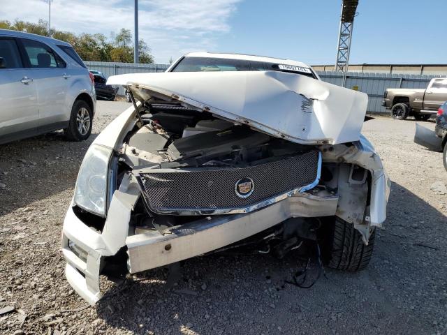 1G6DW677250217212 - 2005 CADILLAC STS WHITE photo 5