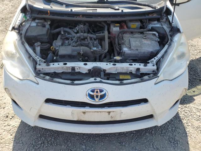 JTDKDTB31C1029883 - 2012 TOYOTA PRIUS C 白色 照片 11