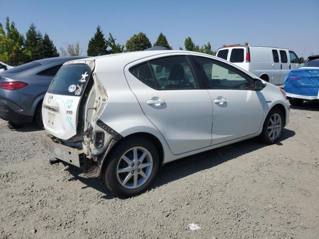 JTDKDTB31C1029883 - 2012 TOYOTA PRIUS C 白色 照片 3