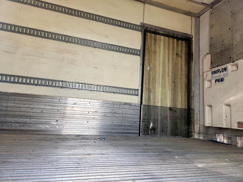 1UYVS2539DU510510 - 2013 UTILITY VS2RA თეთრი ფოტო 5