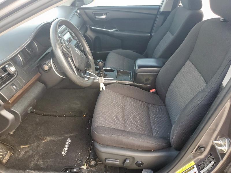 4T1BF1FK2HU667335 - 2017 TOYOTA CAMRY LE GRAY photo 7