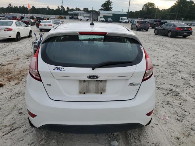 3FADP4EJ8JM141859 - 2018 FORD FIESTA SE Beyaz fotoğraf 6