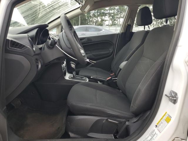 3FADP4EJ8JM141859 - 2018 FORD FIESTA SE Beyaz fotoğraf 7