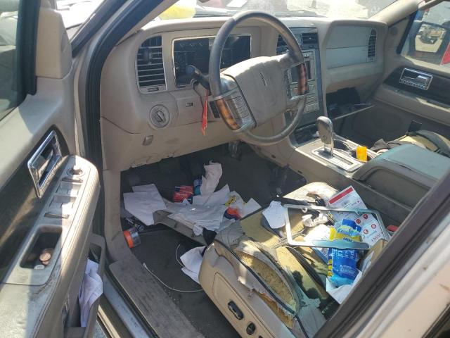 5LMFU275X7LJ03715 - 2007 LINCOLN NAVIGATOR 银色 照片 8