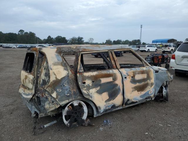 KNDJN2A23H7452349 - 2017 KIA SOUL BURN photo 3