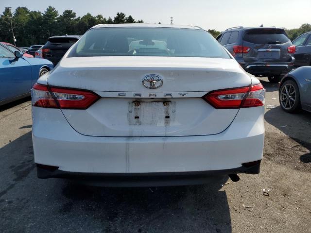 4T1B11HK0JU088183 - 2018 TOYOTA CAMRY L WHITE photo 6