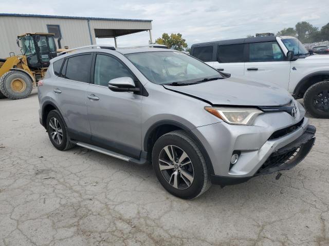 2T3WFREVXGW311765 - 2016 TOYOTA RAV4 XLE SILVER photo 4