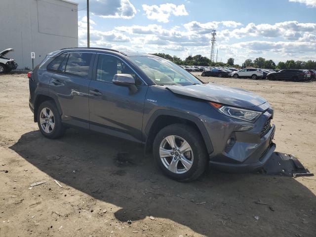 JTMRWRFV1KD006494 - 2019 TOYOTA RAV4 XLE CHARCOAL photo 4