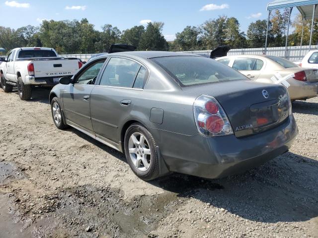 1N4AL11EX5N461167 - 2005 NISSAN ALTIMA S GRAY photo 2