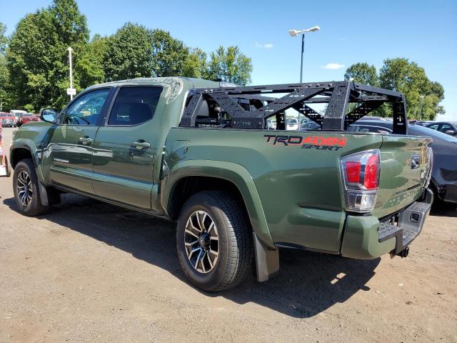 3TMCZ5AN8NM488001 - 2022 TOYOTA TACOMA DOUBLE CAB GREEN photo 2