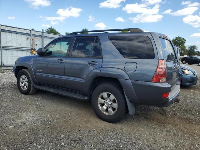 JTEBU14R050074212 - 2005 TOYOTA 4RUNNER SR5 GRAY photo 2