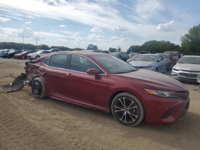4T1B11HK6JU598294 - 2018 TOYOTA CAMRY L BURGUNDY photo 4