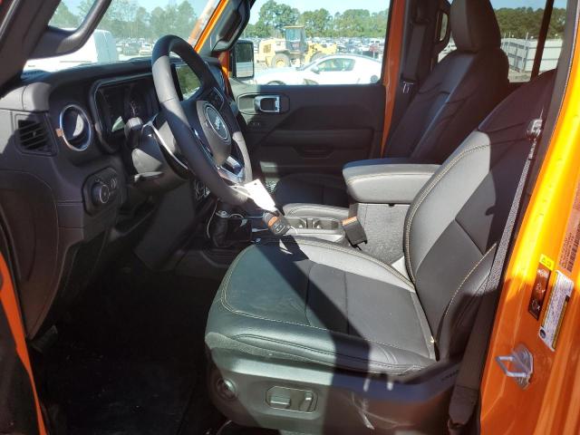 1C4PJXEG7SW593558 - 2025 JEEP WRANGLER SAHARA ნარინჯისფერი ფოტო 7