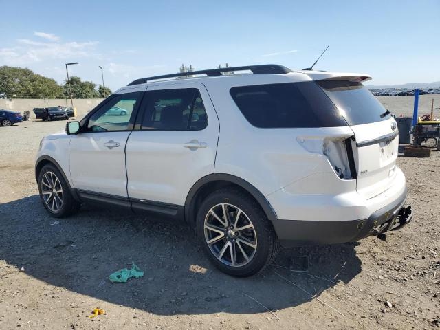 1FM5K7D85FGA34438 - 2015 FORD EXPLORER XLT თეთრი ფოტო 2