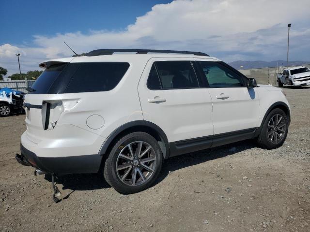 1FM5K7D85FGA34438 - 2015 FORD EXPLORER XLT თეთრი ფოტო 3