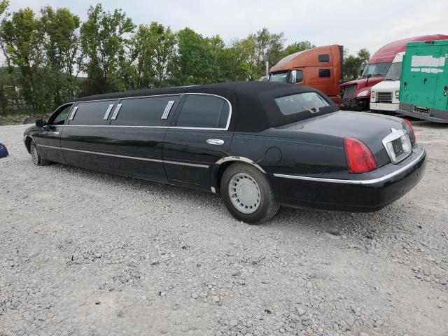 1L1FM81W4XY672667 - 1999 LINCOLN TOWN CAR EXECUTIVE BLACK photo 2