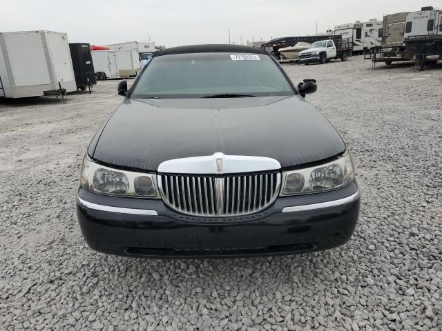 1L1FM81W4XY672667 - 1999 LINCOLN TOWN CAR EXECUTIVE BLACK photo 5