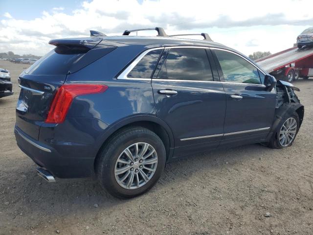 1GYKNCRS0JZ223887 - 2018 CADILLAC XT5 LUXURY BLUE photo 3