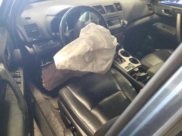 5TDBK3EH2CS147246 - 2012 TOYOTA HIGHLANDER BASE Niebieski zdjęcie 8