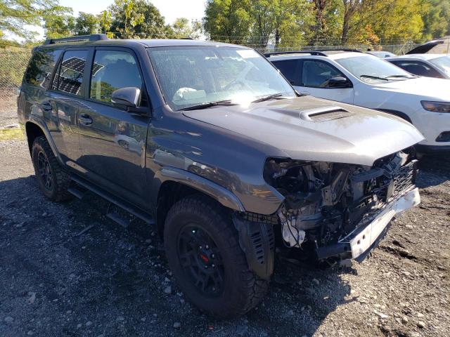 JTERU5JR4P6127200 - 2023 TOYOTA 4RUNNER SE GRAY photo 4