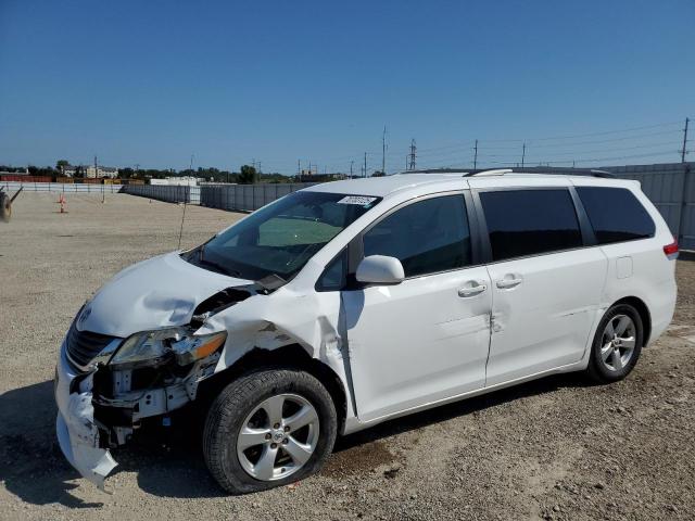 2012 TOYOTA SIENNA LE, 