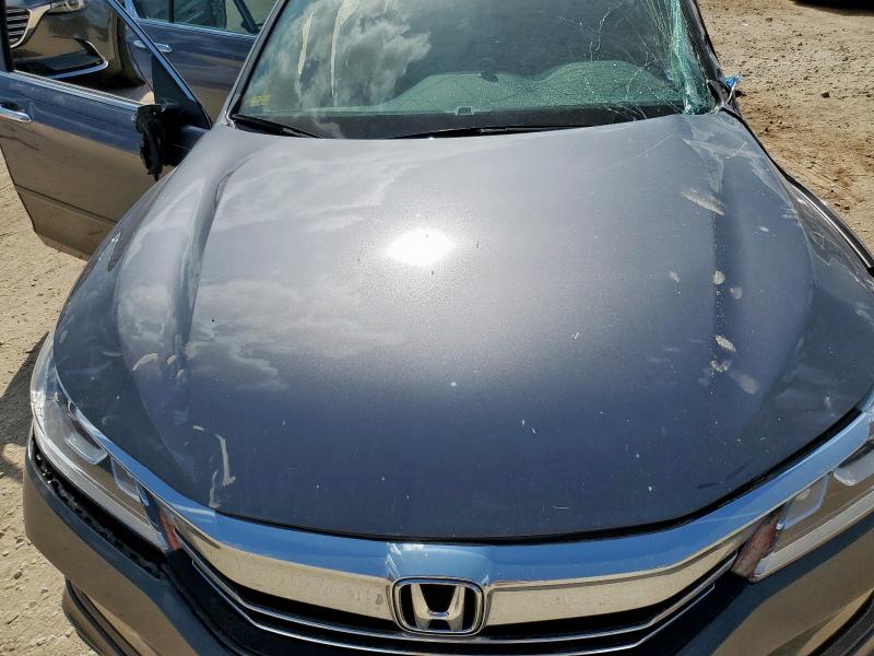 1HGCR2F5XHA239175 - 2017 HONDA ACCORD SPORT GRAY photo 11