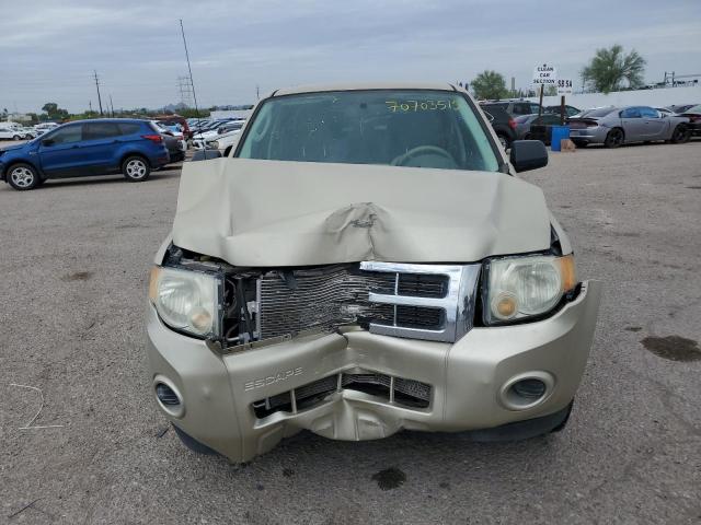 1FMCU0C75BKB65474 - 2011 FORD ESCAPE XLS 棕色 照片 5