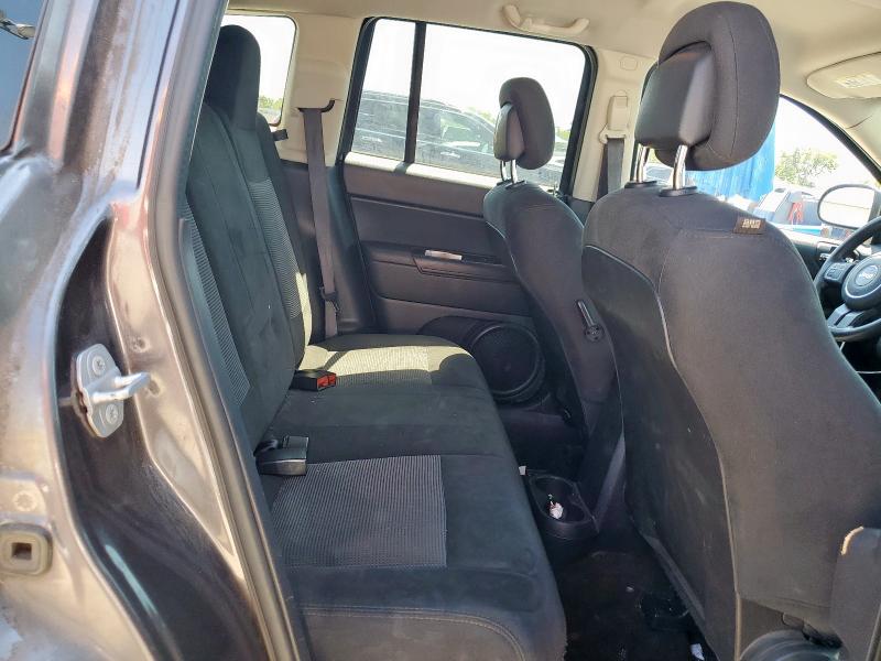 1C4NJCBA2GD612021 - 2016 JEEP COMPASS SPORT Boz foto 11