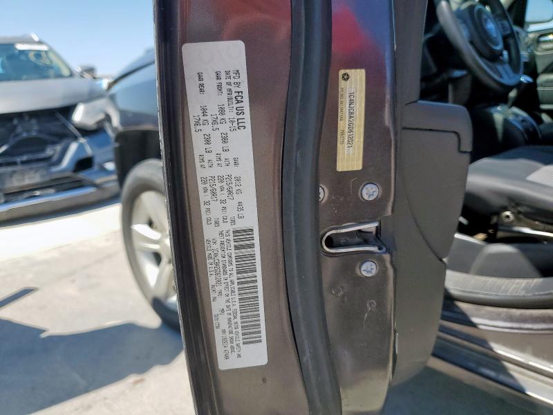 1C4NJCBA2GD612021 - 2016 JEEP COMPASS SPORT Boz foto 13