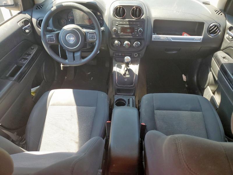 1C4NJCBA2GD612021 - 2016 JEEP COMPASS SPORT Boz foto 8