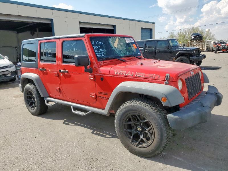 1C4BJWDG3FL614791 - 2015 JEEP WRANGLER U SPORT RED photo 4
