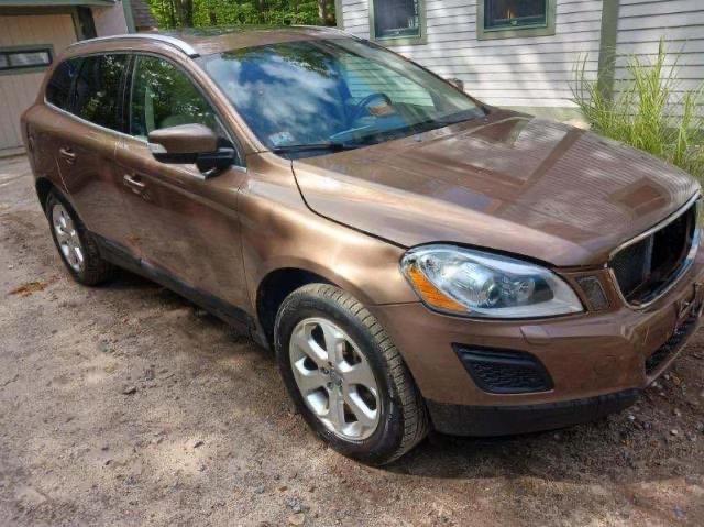 YV4940DZ9D2442870 - 2013 VOLVO XC60 3.2 BROWN photo 1