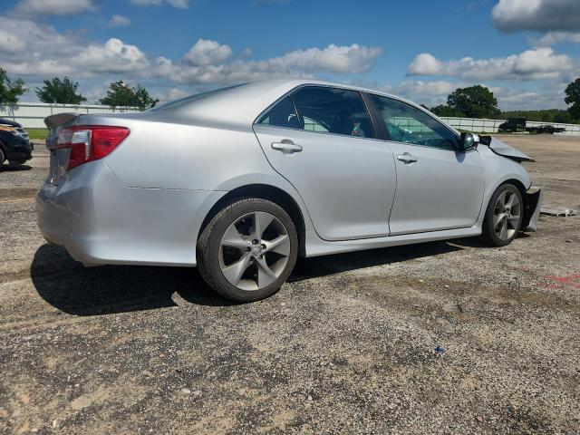 4T1BK1FK5CU503128 - 2012 TOYOTA CAMRY SE ვერცხლისფერი ფოტო 3