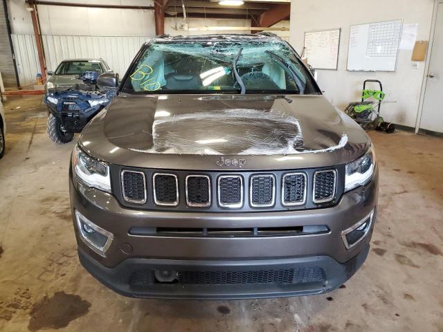 3C4NJDCB8JT350780 - 2018 JEEP COMPASS LIMITED GRAY photo 5