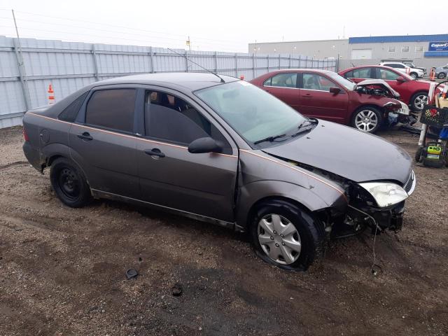 1FAFP34N37W264761 - 2007 FORD FOCUS ZX4 GRAY photo 4
