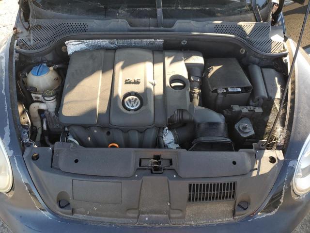 3VWFP7AT0CM615587 - 2012 VOLKSWAGEN BEETLE BLACK photo 11