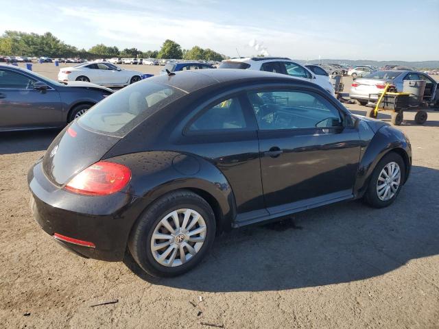 3VWFP7AT0CM615587 - 2012 VOLKSWAGEN BEETLE BLACK photo 3