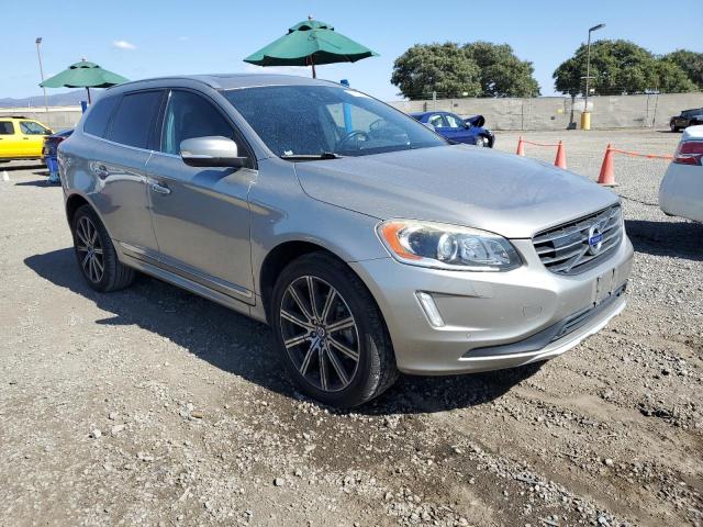 YV449MDM5F2695470 - 2015 VOLVO XC60 T6 PLATINUM BEIGE photo 4