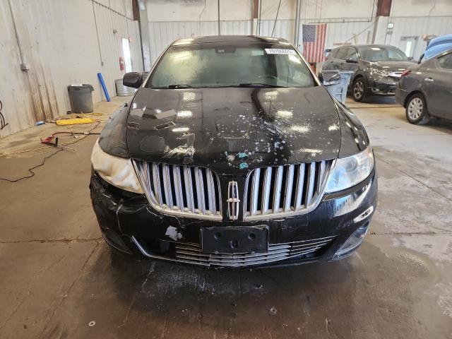 1LNHL9FTXAG608547 - 2010 LINCOLN MKS BLACK photo 5