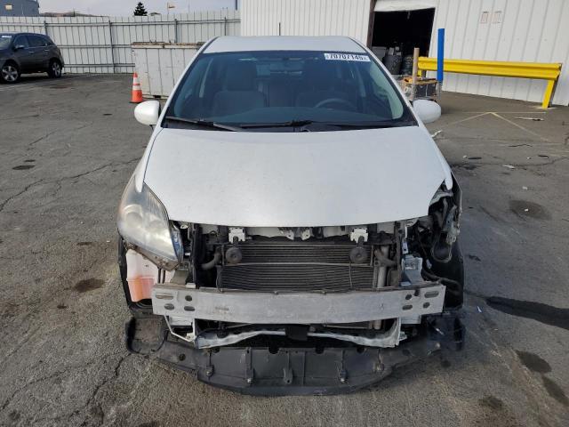 JTDKN3DP8D3037319 - 2013 TOYOTA PRIUS PLUG WHITE photo 5