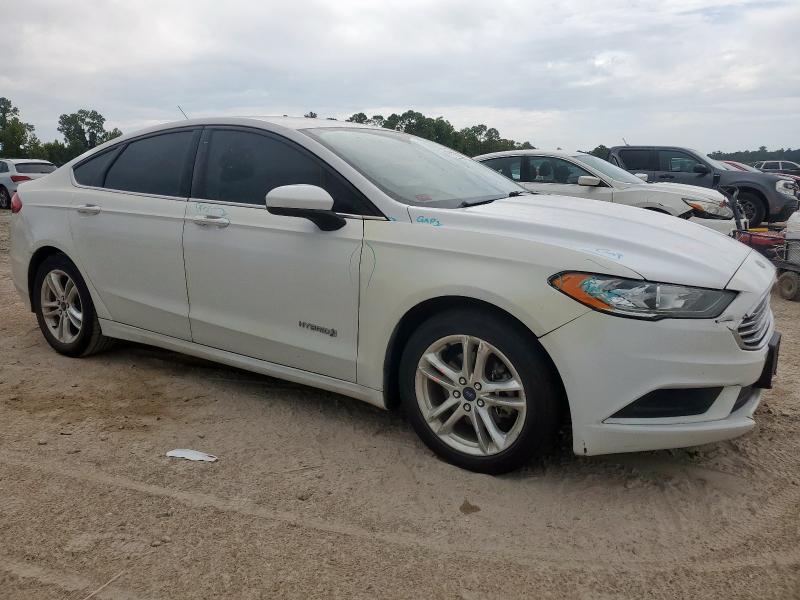 3FA6P0LU5JR221816 - 2018 FORD FUSION SE HYBRID თეთრი ფოტო 4