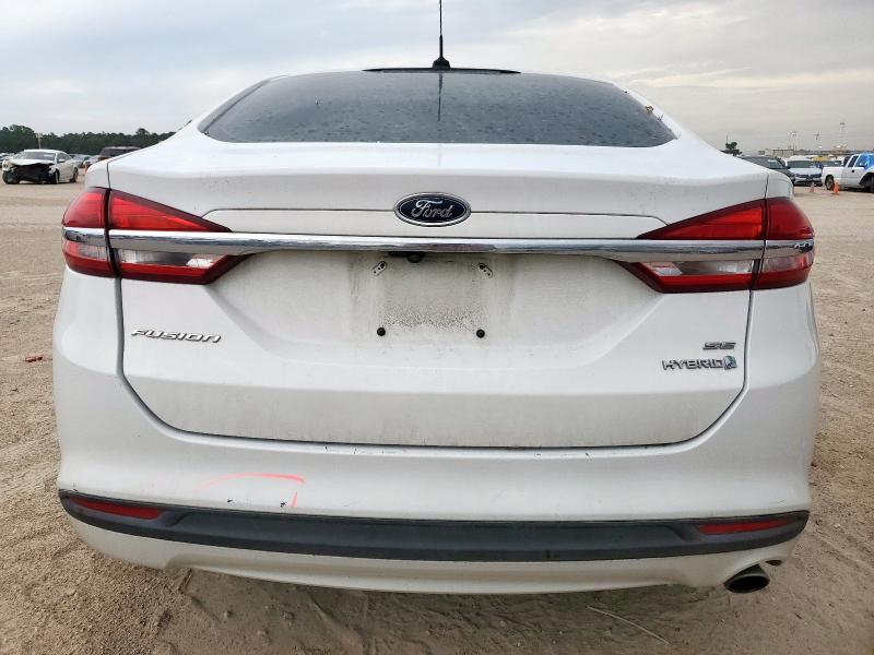 3FA6P0LU5JR221816 - 2018 FORD FUSION SE HYBRID თეთრი ფოტო 6