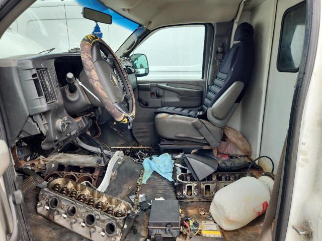 1GB0G2BG6E1210903 - 2014 CHEVROLET EXPRESS G3 WHITE photo 7