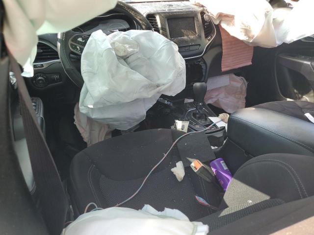 1C4PJLCB3KD285184 - 2019 JEEP CHEROKEE LATITUDE 绿色 照片 8