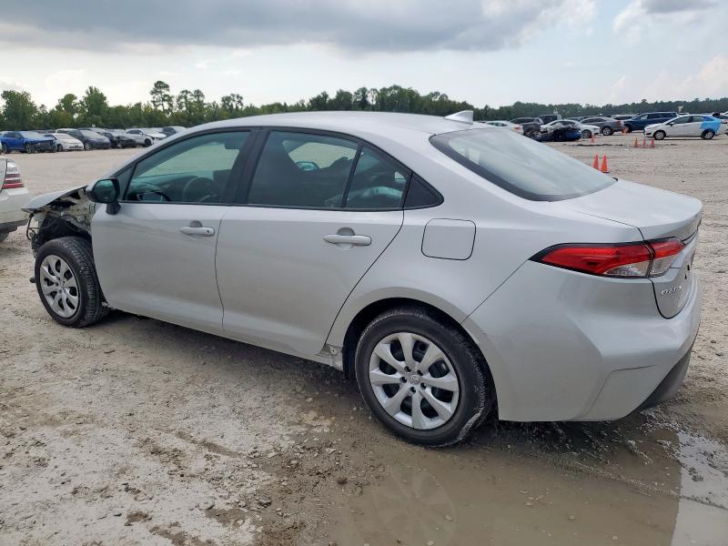 5YFB4MDE9SP290385 - 2025 TOYOTA COROLLA LE SILVER photo 2