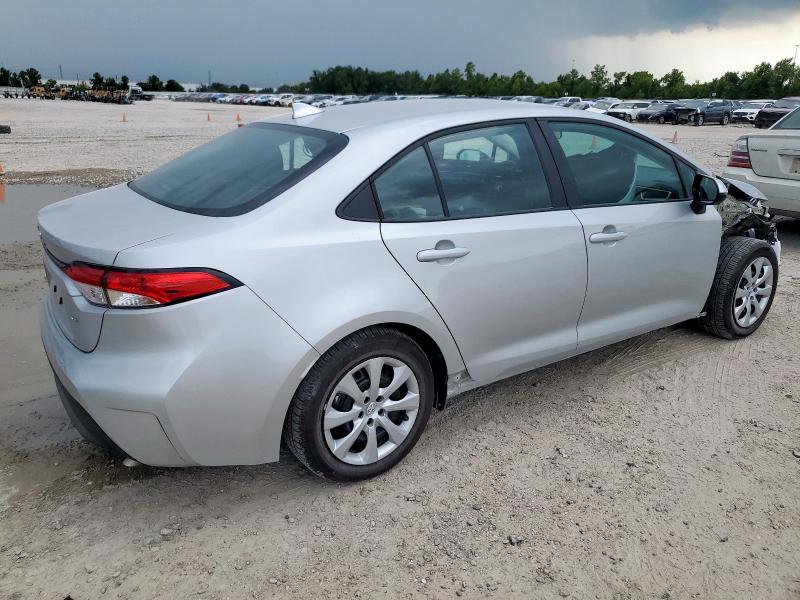 5YFB4MDE9SP290385 - 2025 TOYOTA COROLLA LE SILVER photo 3