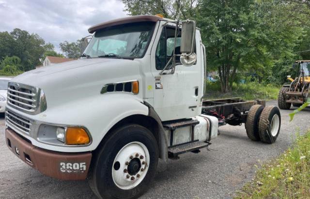 2FZACFCT67AY89778 - 2007 STERLING TRUCK ACTERRA WHITE photo 2