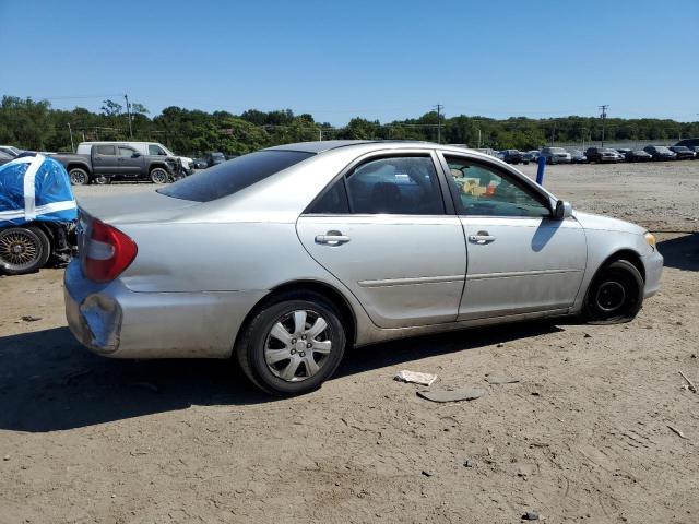 4T1BE32K33U127862 - 2003 TOYOTA CAMRY LE SILVER photo 3