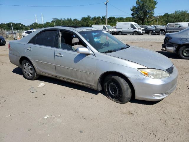 4T1BE32K33U127862 - 2003 TOYOTA CAMRY LE SILVER photo 4